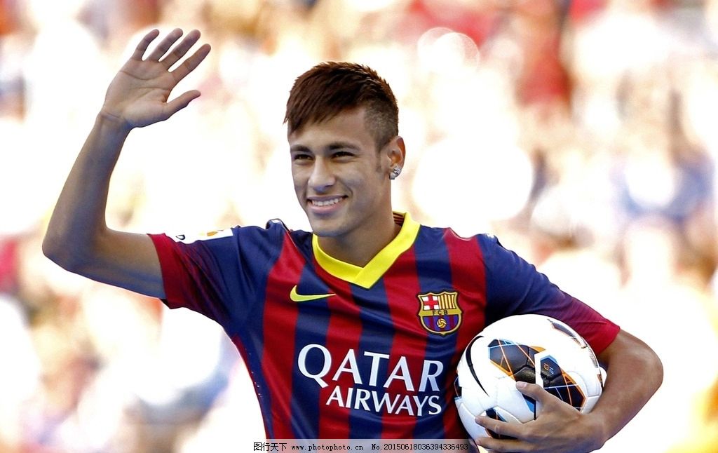 超4万人看巴萨vs摩纳哥，甘伯杯现场观众为41416人