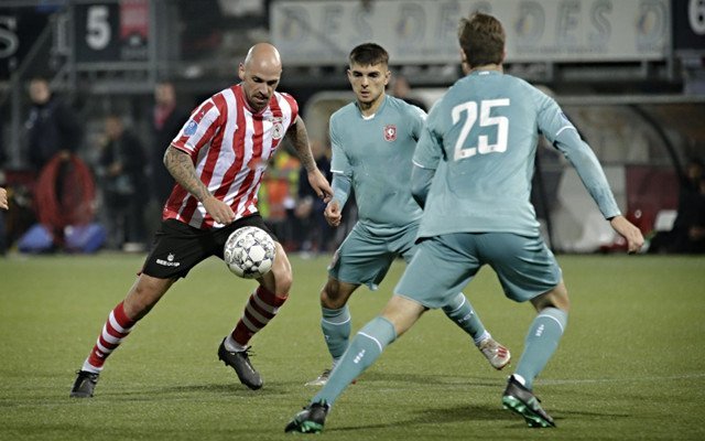 於海的染红 於海的染红